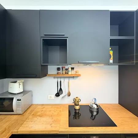 Modern Two-room With Balcony 2km From The Center *