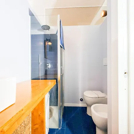 Apartmán Modern Two-room With Balcony 2km From The Center