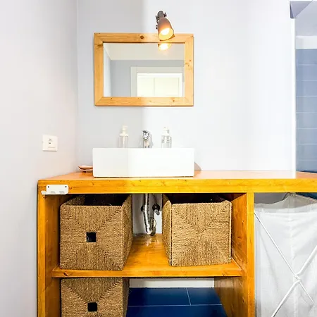 Modern Two-room With Balcony 2km From The Center Apartmán